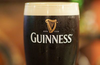 Top 5 motive pentru care Guinness este alegerea ideală pentru serile reci de iarnă
