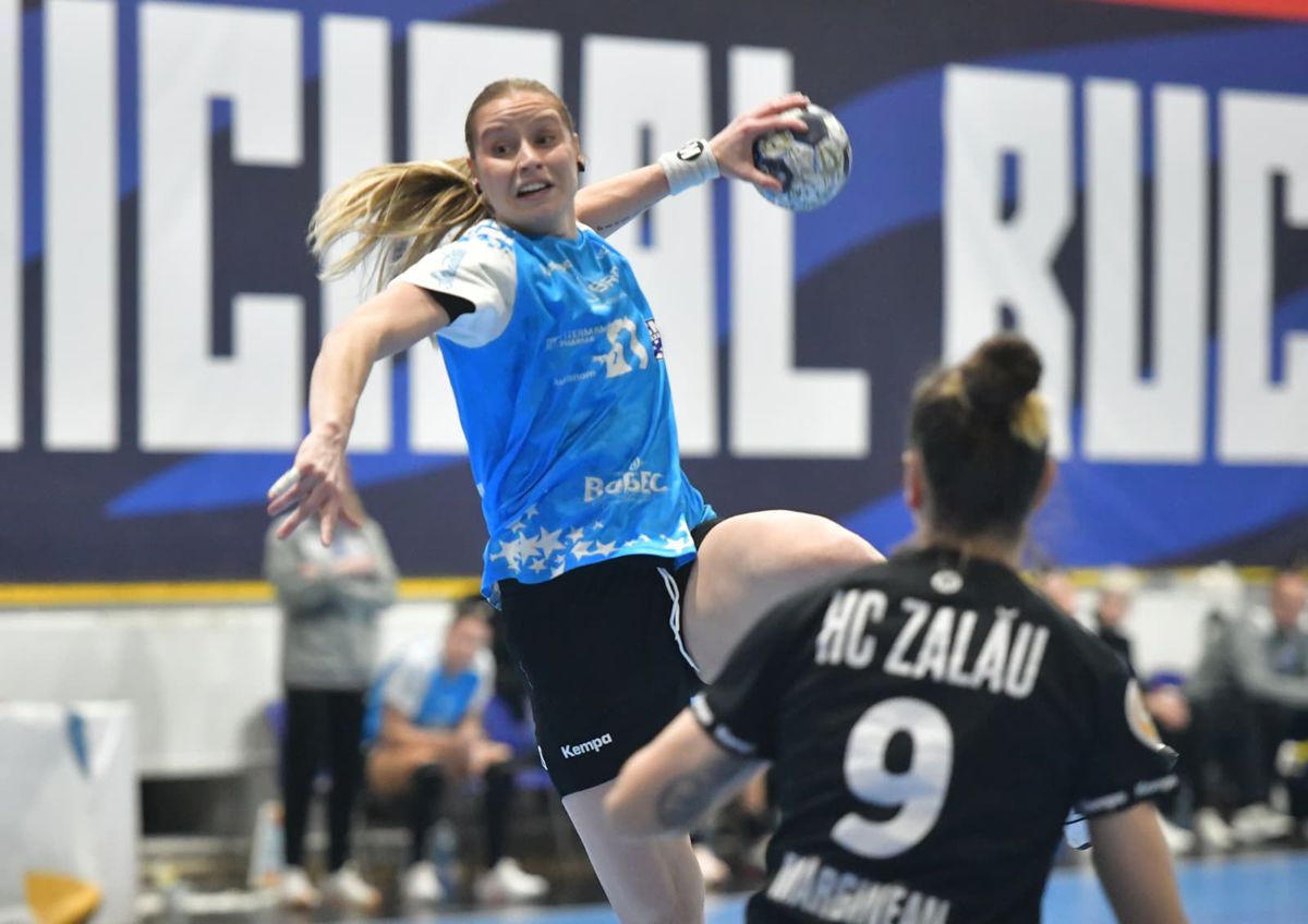 10 din 10! Cu Bojana Popovic în tribune, CSM București a câștigat la o diferență uriașă în fața lui HC Zalău