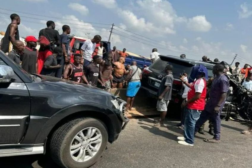 Anthony Joshua implicat într-un accident mortal în Nigeria / sursa foto: x.com/gbenga_omo/status