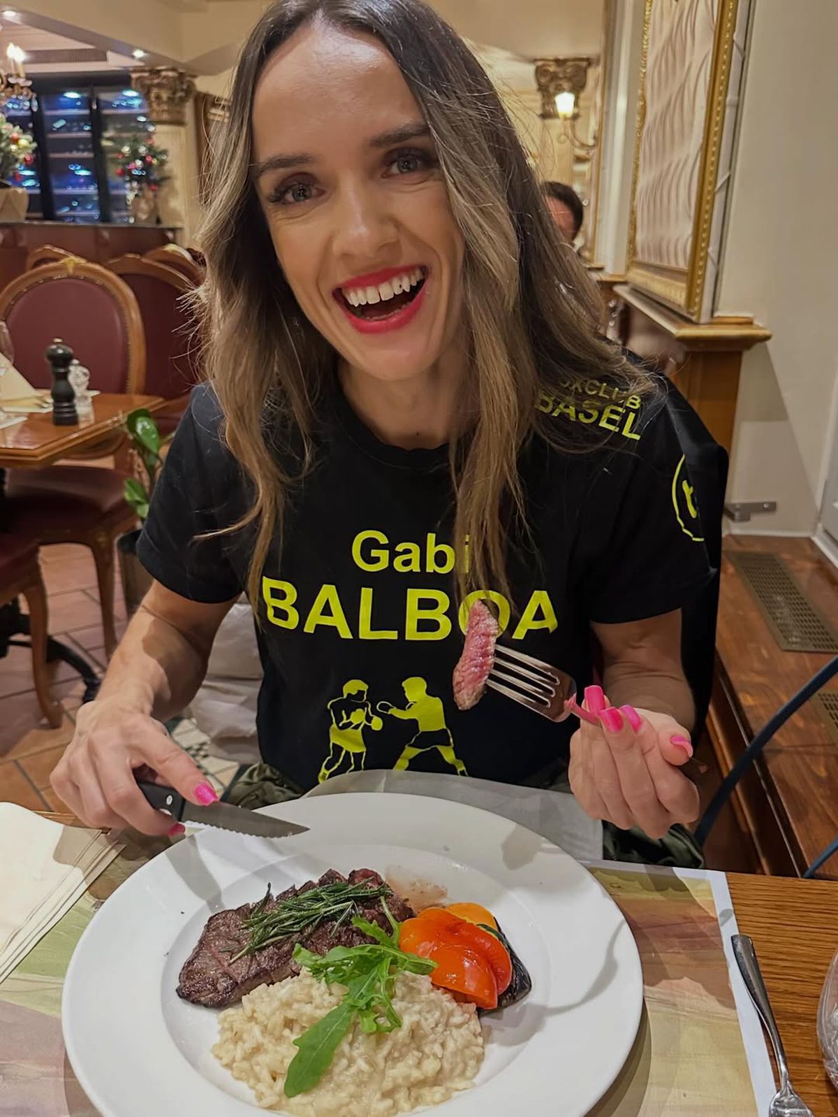 Gabriela Timar, „Balboa” de Cisnădie, este campioană mondială la box