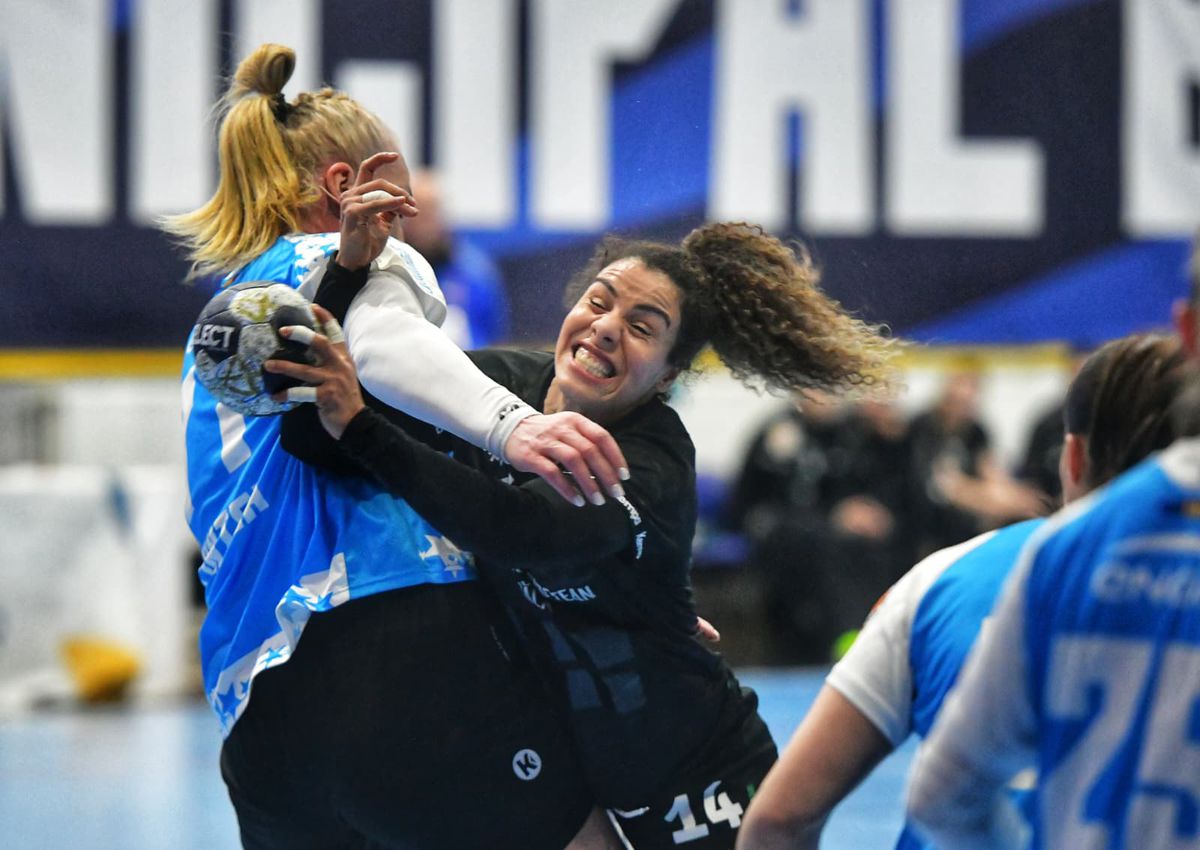 CSM București - HC Zalău, în Liga Florilor