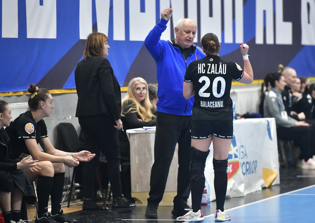 10 din 10! Cu Bojana Popovic în tribune, CSM București a câștigat la o diferență uriașă în fața lui HC Zalău