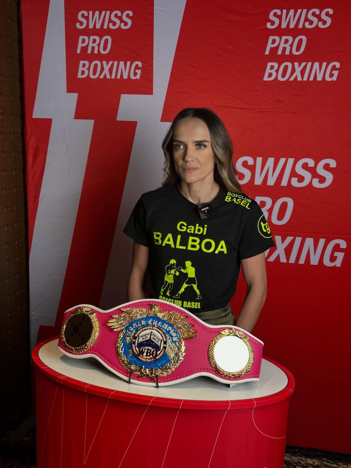 „Balboa” de Cisnădie este campioană mondială la box! » Gabriela Timar a câștigat centura cu nasul fracturat