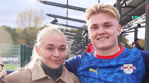 Conrad Harder și iubita lui, Emma Jensen / Foto: Bild