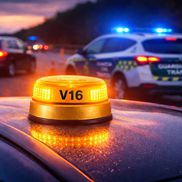 În Spania devine obligatorie baliza luminoasă de avertizare V16, de la 1 ianuarie 2026