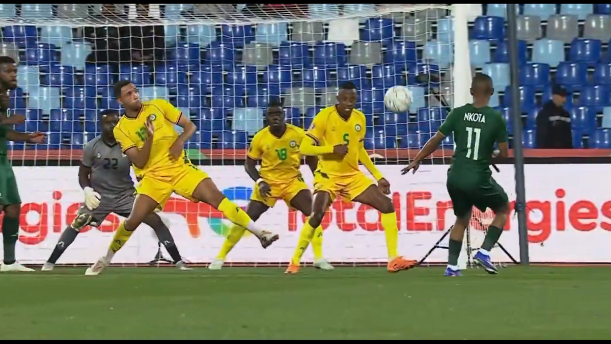 Cum poate explica gestul?! Momentul incredibil care l-a dus pe Ngezana în „optimile” Cupei Africii