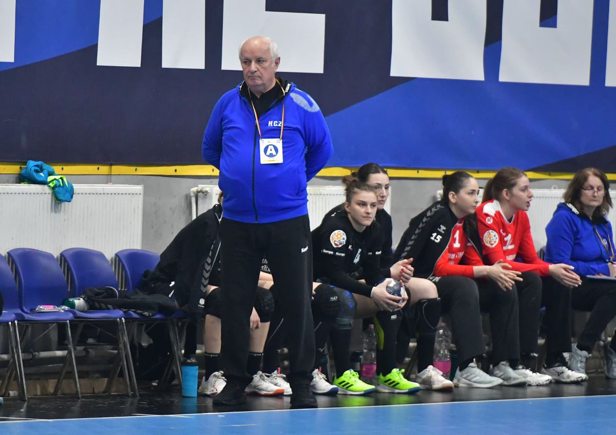 CSM București - HC Zalău, în Liga Florilor