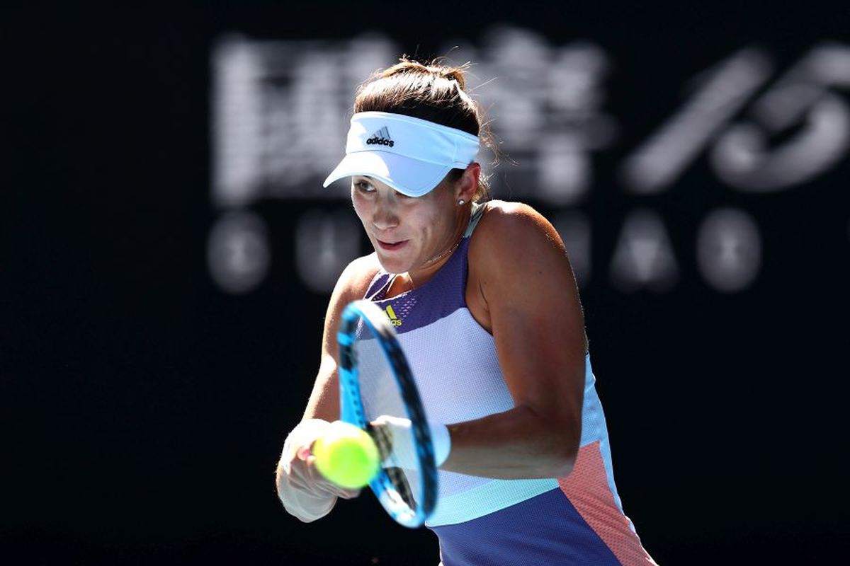 Simona Halep, OUT de la Australian Open, după o luptă TITANICĂ împotriva lui Garbine Muguruza! Două seturi halucinante în semifinale!
