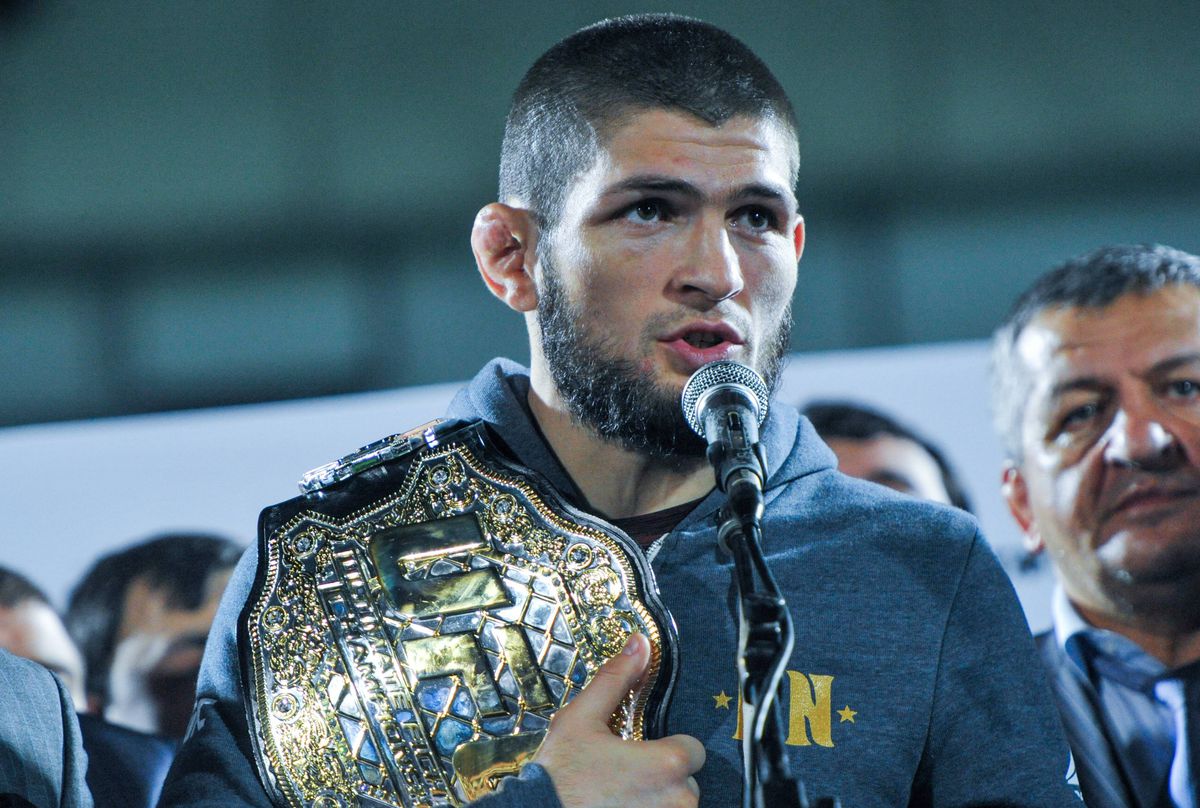 Khabib Nurmagomedov ademenit cu o ofertă uriașă: „E greu să refuzi”