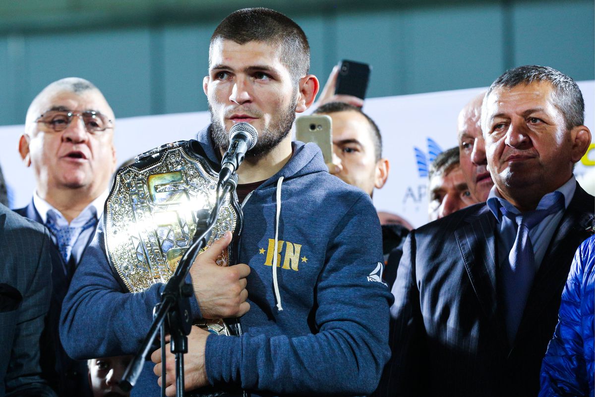 Khabib Nurmagomedov, poveste uluitoare! Ce i-a zis tatăl său după ce i s-a plâns că ursul cu care se antrena a vrut să-l muște