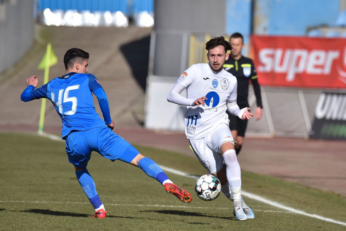 GAZ METAN MEDIAȘ - ACADEMICA CLINCENI 1-1 » Medieșenii obțin un punct în inferioritate numerică