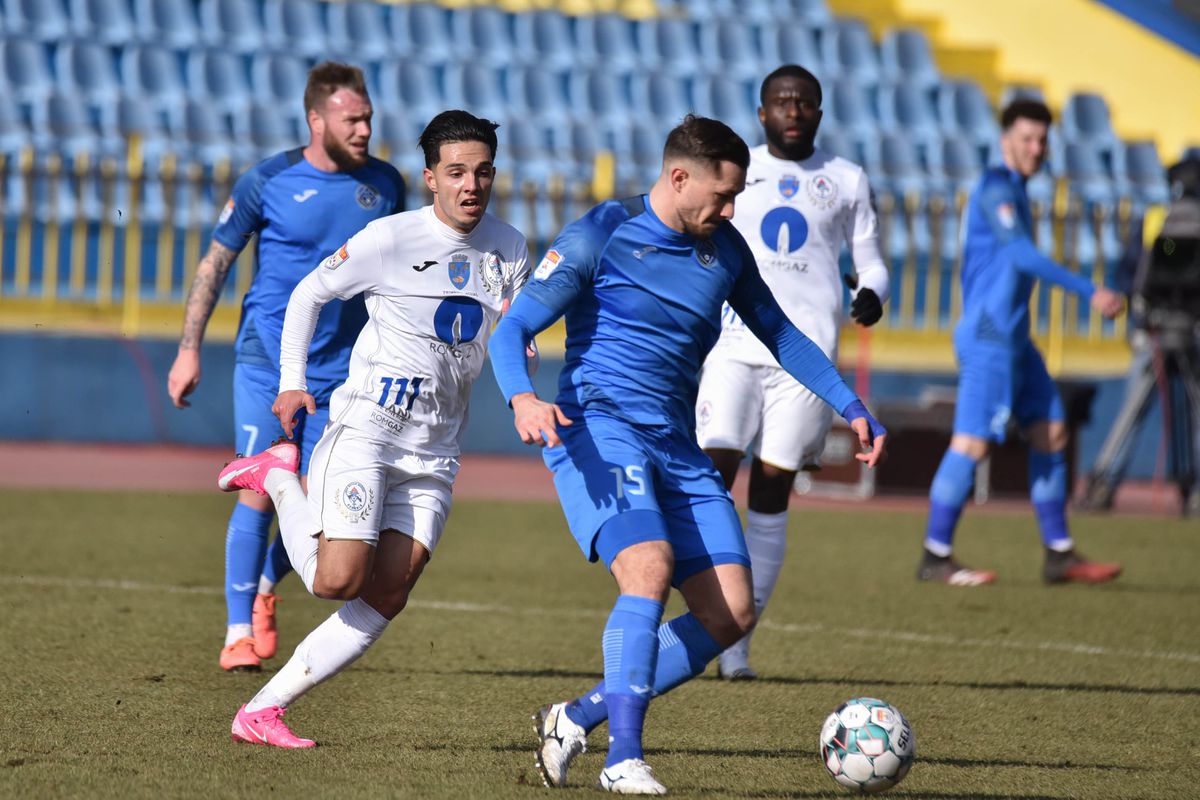 GAZ METAN MEDIAȘ - ACADEMICA CLINCENI 1-1 » Medieșenii obțin un punct în inferioritate numerică