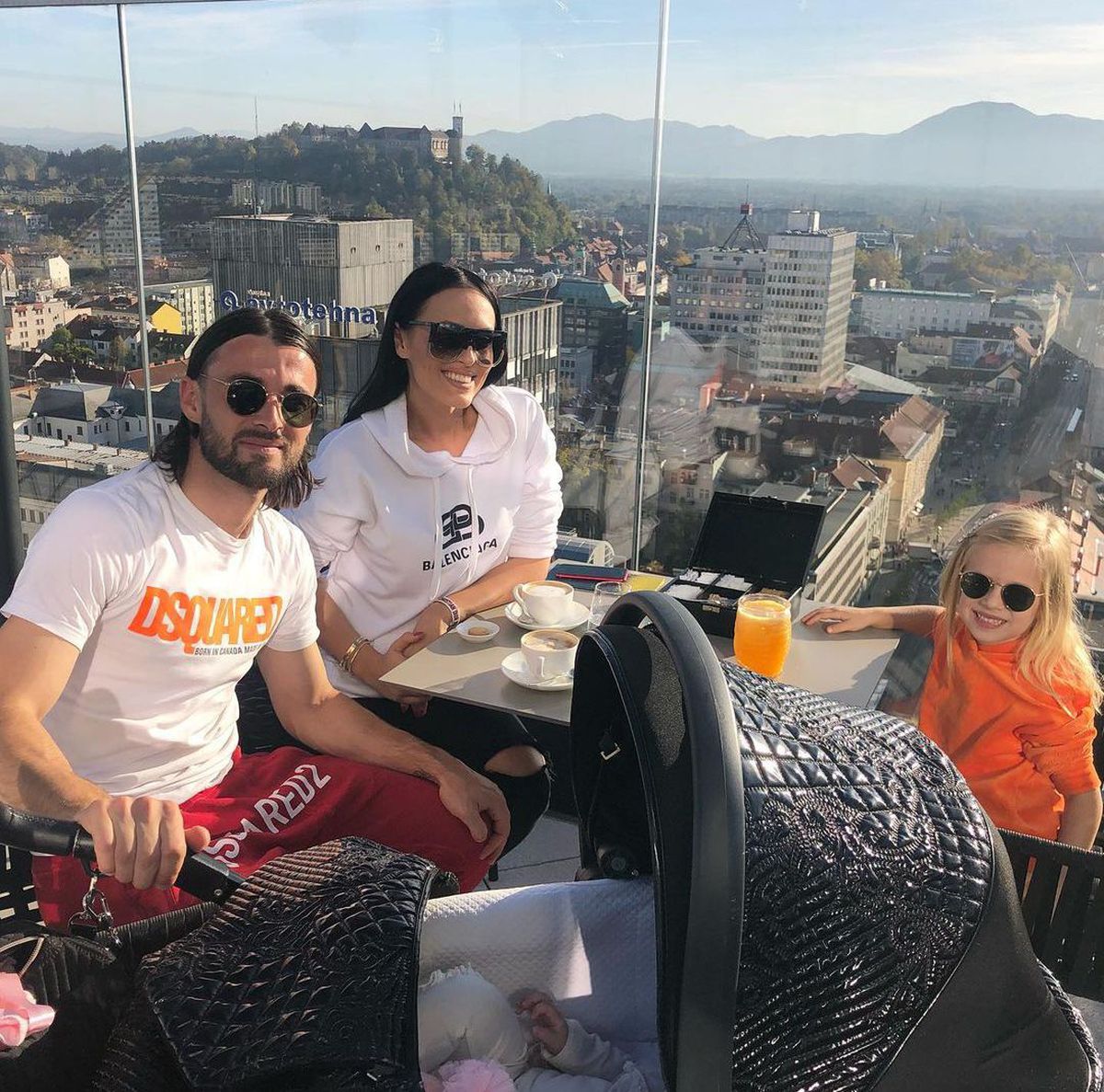 FOTO Ante Vukusic aduce o brunetă de senzație în „vestiarul” lui FCSB! Cum arată soția noului #9 al lui Gigi Becali