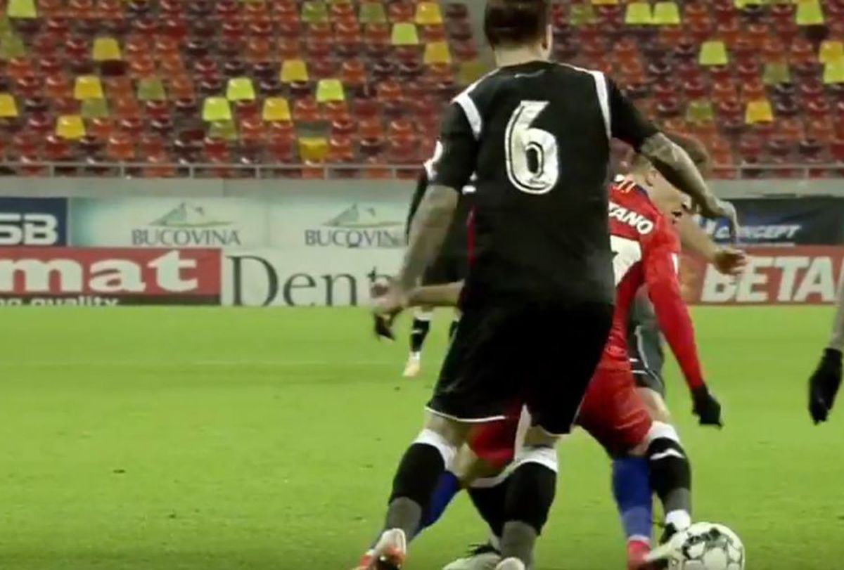 FOTO Mihai Stoica a explodat în minutul 57! „Centralul” Marian Barbu nu a dictat un penalty CLAR pentru FCSB