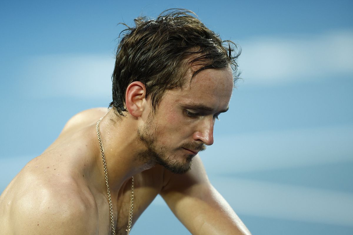 Daniil Medvedev, nervi în finala cu Nadal! Conflict aprins cu fanii de la Australian Open: „Sunt niște idioți! Nu au minte”