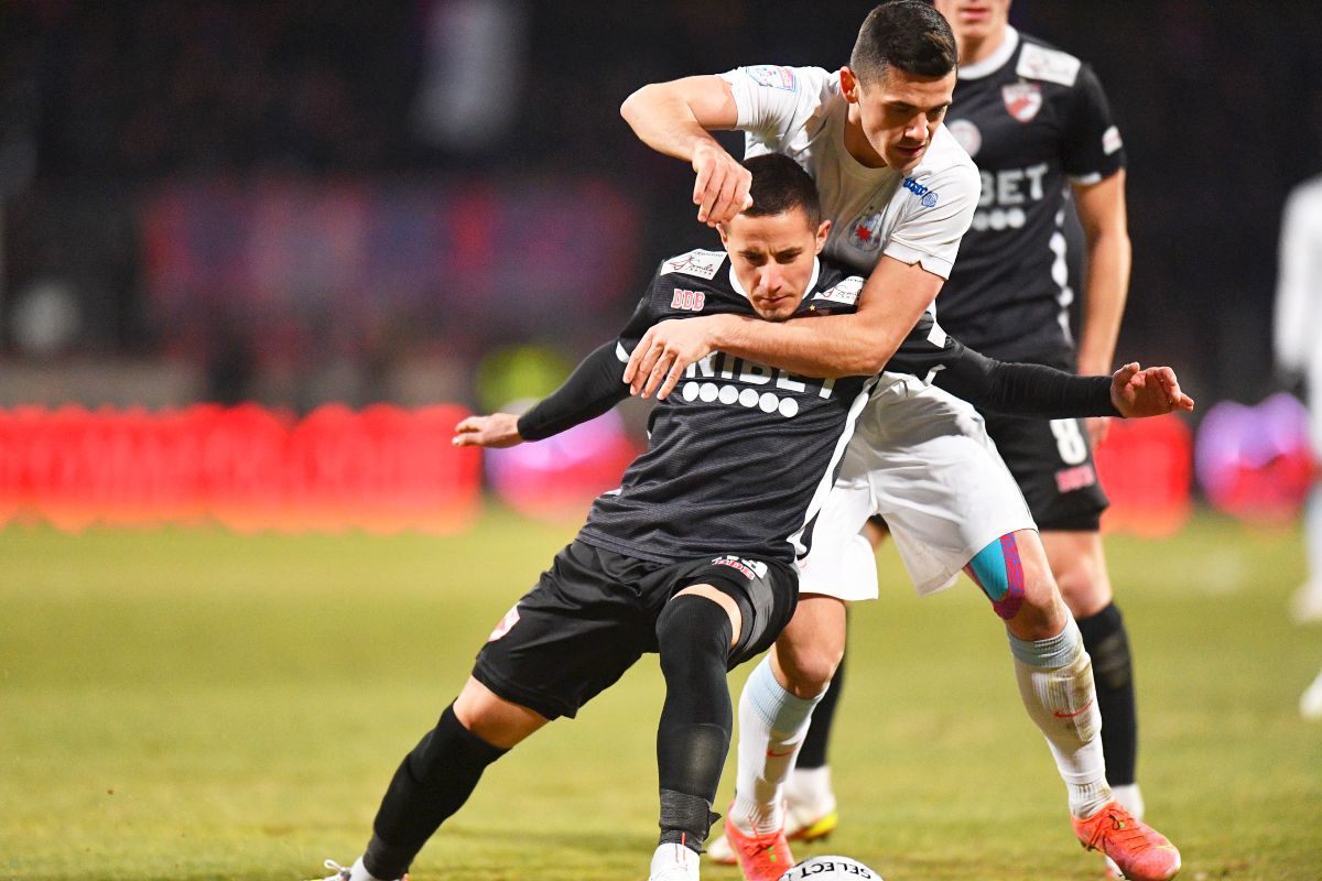 Idee inedită avută de Stoican înainte de meciul cu FCSB » Cum a încercat să-și motiveze jucătorii pentru Derby