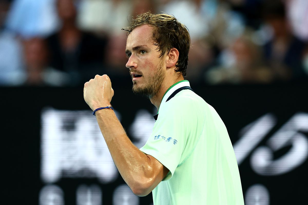 Daniil Medvedev, nervi în finala cu Nadal! Conflict aprins cu fanii de la Australian Open: „Sunt niște idioți! Nu au minte”