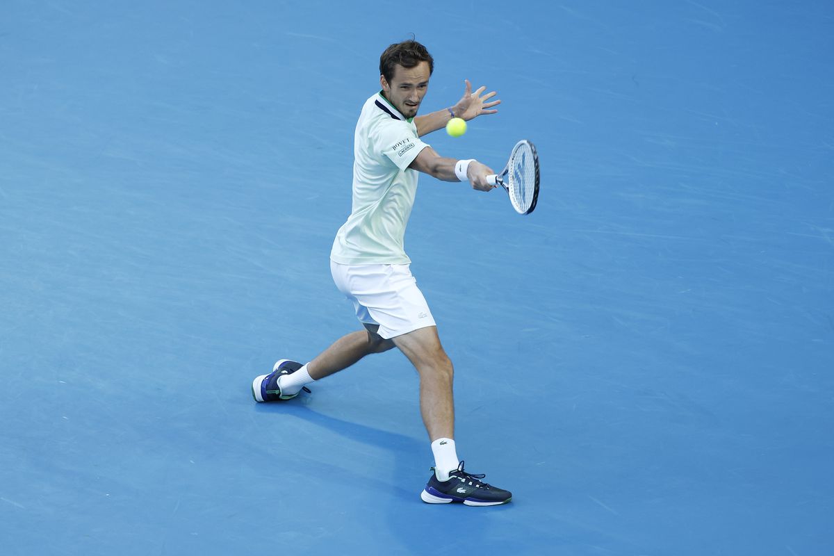 Daniil Medvedev, nervi în finala cu Nadal! Conflict aprins cu fanii de la Australian Open: „Sunt niște idioți! Nu au minte”