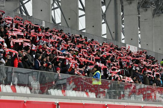 Fanii lui Sepsi, la meciul cu FCU Craiova / Sursă foto: Bogdan Bălaș