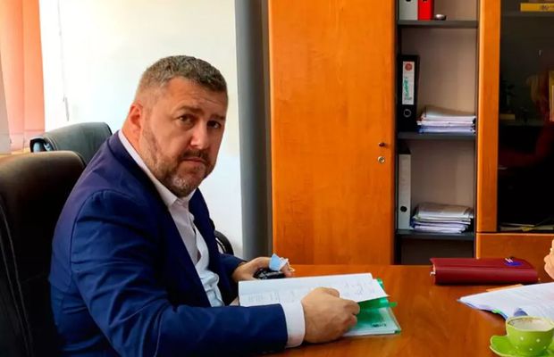 Cine e Gabriel Țuțu, omul provenit din serviciile secrete care a fost reținut alături de Victor Pițurcă. „Nivel ridicat de integritate” în descrierea de pe site-ul companiei publice