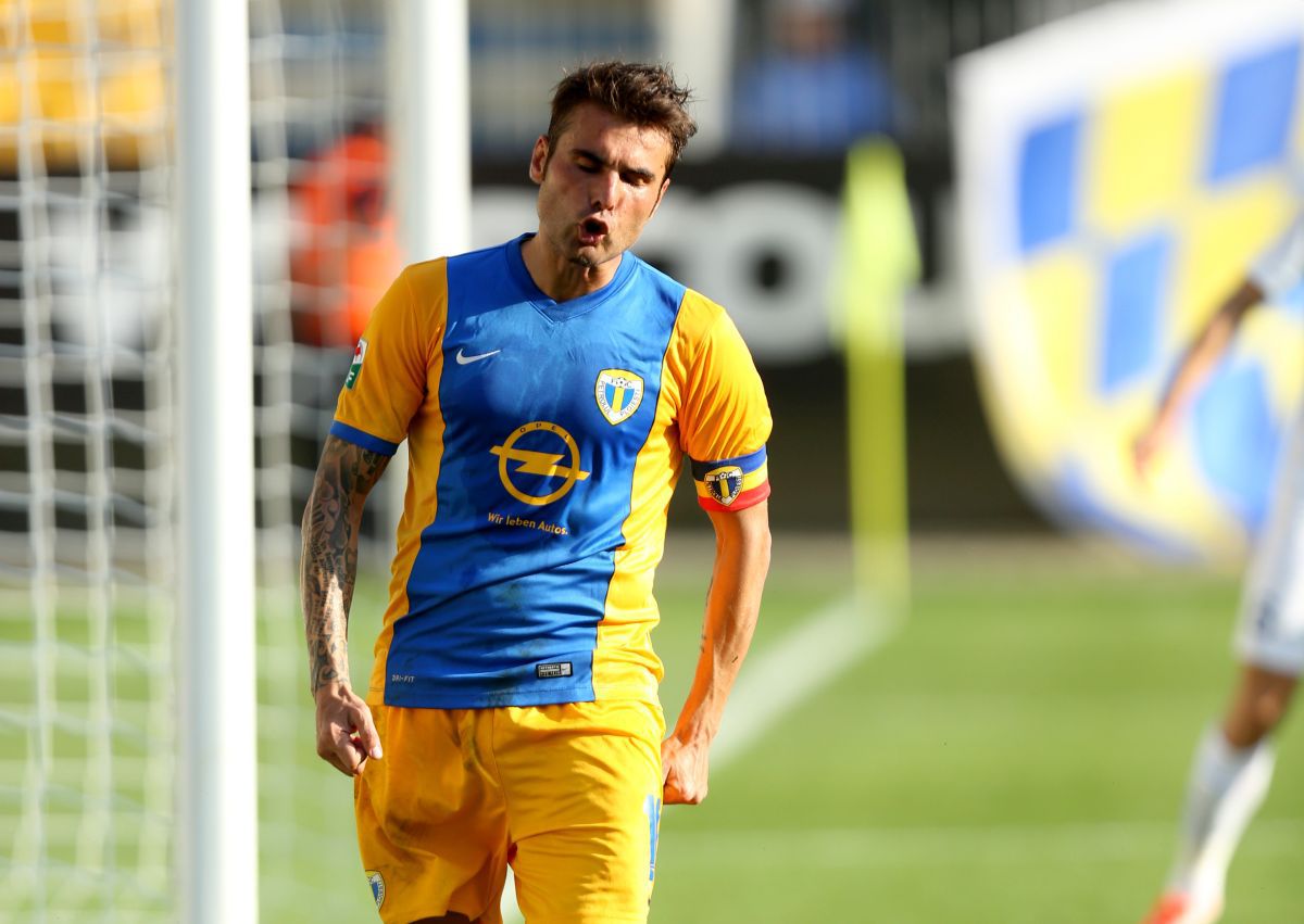 Adrian Mutu la Petrolul Ploiești - imagini de la „apusul” carierei de fotbalist a „Briliantului”