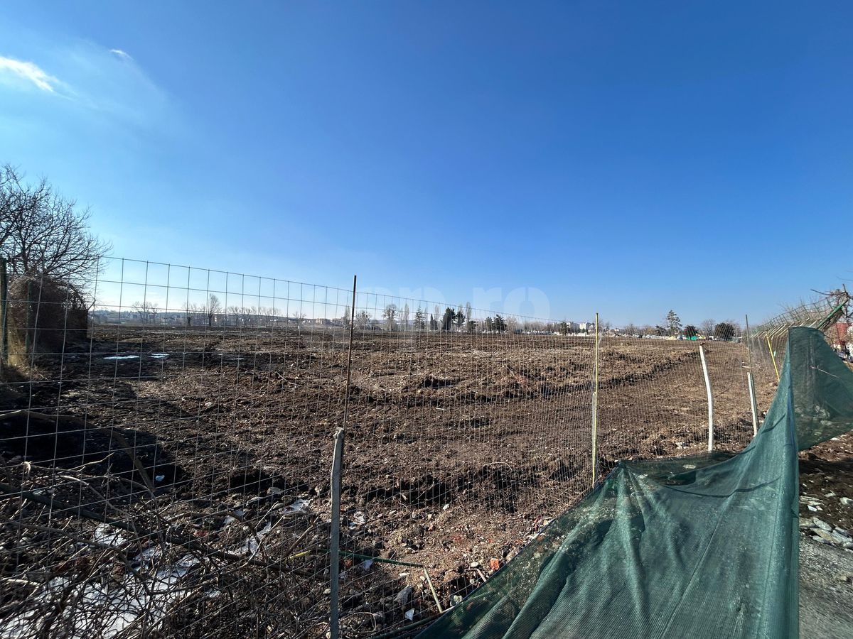 Undă verde pentru două stadioane din România » Premierul a făcut anunțul: costuri de 175 de milioane de euro