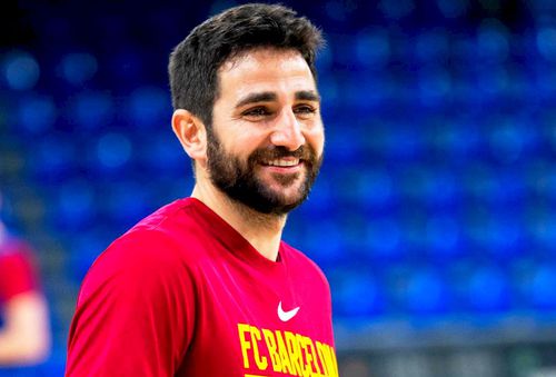 Baschetbalistul spaniol Ricky Rubio (33 de ani) a revenit în sala de baschet. Se antrenează cu Barcelona, după o pauză lungă luată pentru gestionarea problemelor de sănătate mintală.