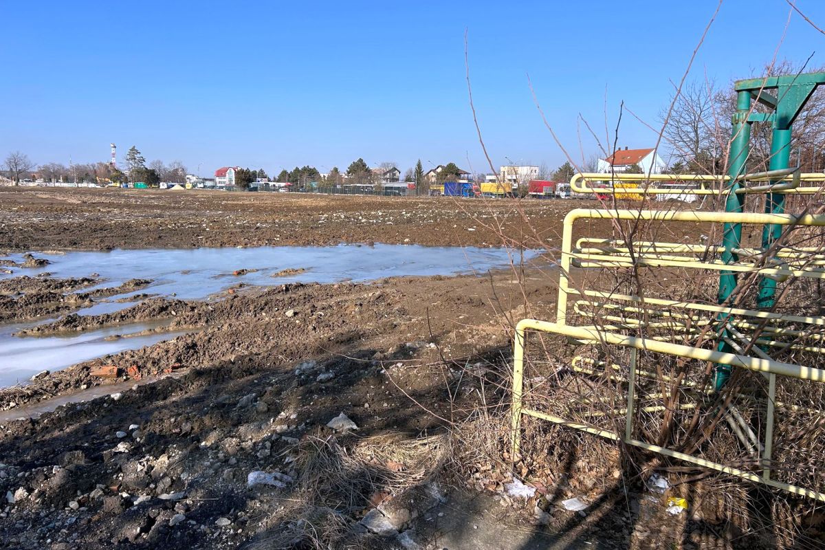 Stadionul din Pitești e istorie! Totul a fost pus la pământ și va începe ridicarea unei arene de 100 de milioane de euro