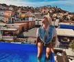 Wanda Nara şochează din nou! A apărut în favelele din Brazilia doar cu tricoul Argentinei pe ea