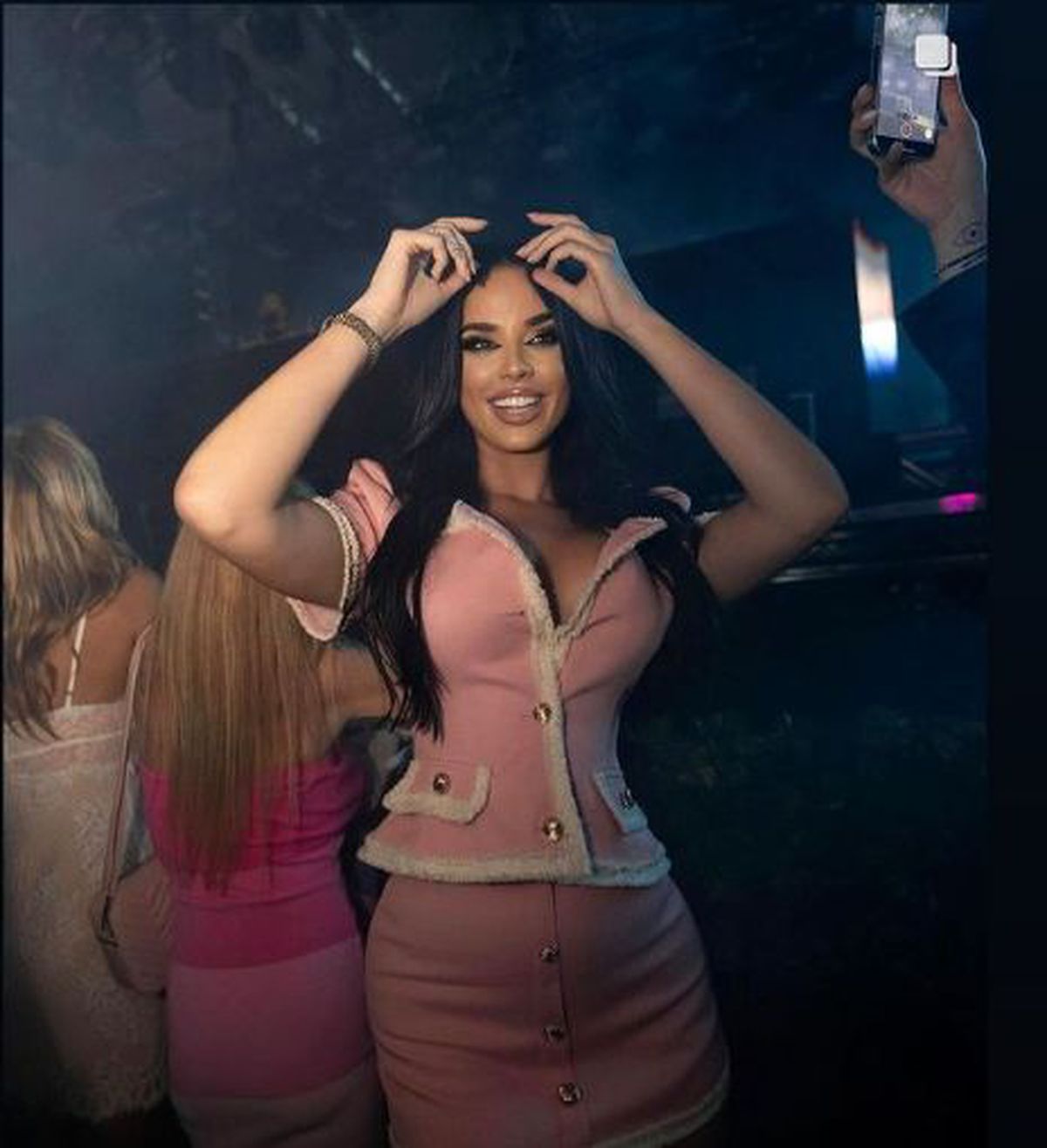 Unde, cum și cu cine și-a petrecut Ivana Knoll ziua de naștere » Imagini spectaculoase „scăpate” pe internet