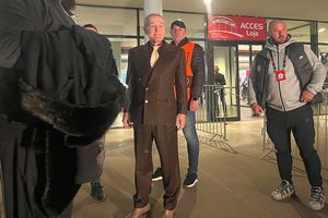 Consideră că Gigi Becali s-a pripit pentru marele meci: „E o greșeală, prea din scurt!”