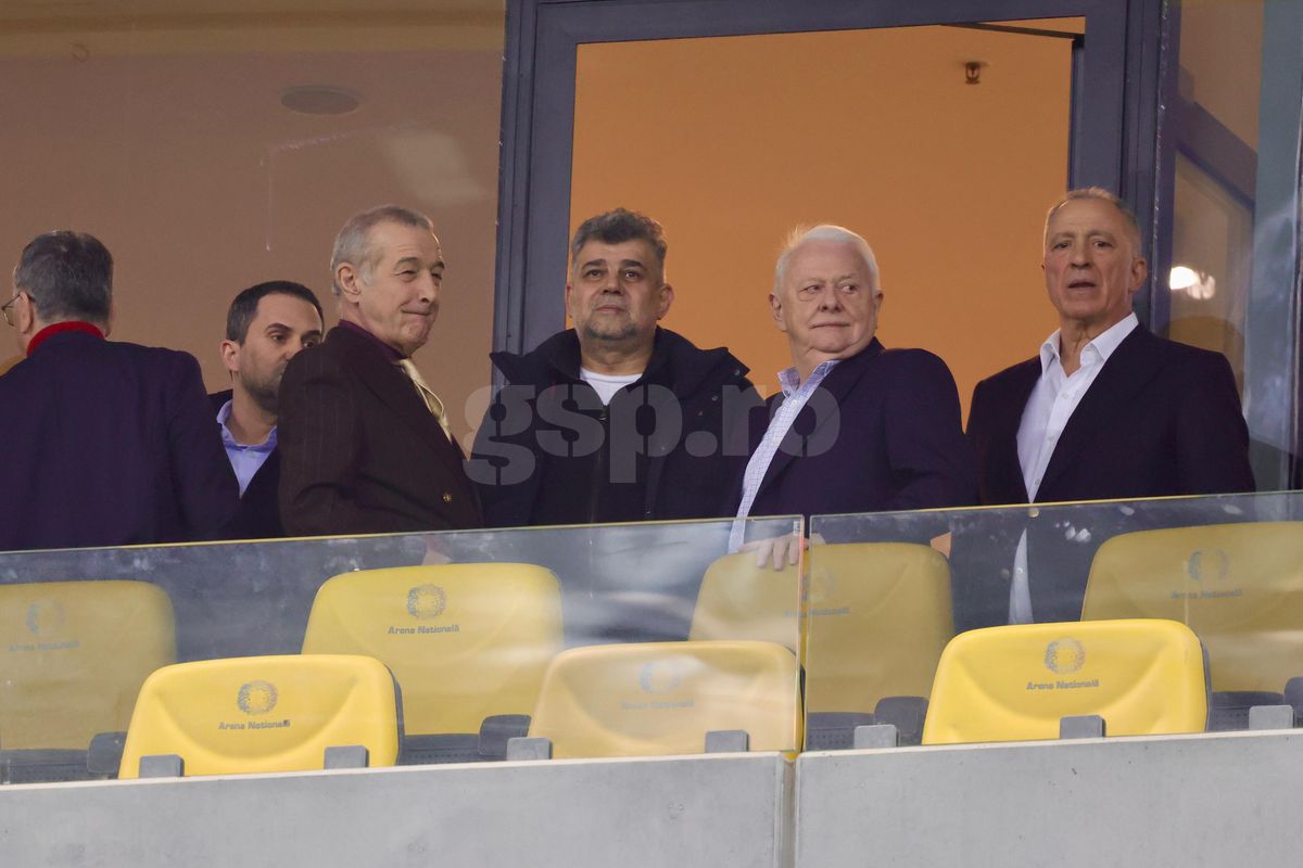 Marcel Ciolacu, alături de Gigi Becali la FCSB - Manchester United, foto: Ionuț Iordache