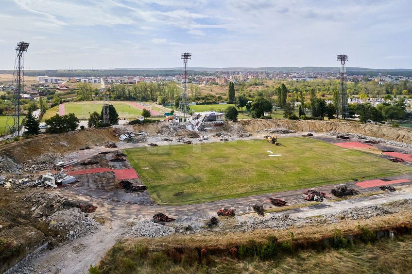 Așa arăta șantierul de la Pitești în octombrie 2023. Nu multe s-au schimbat de atunci / FOTO: Gazeta Sporturilor