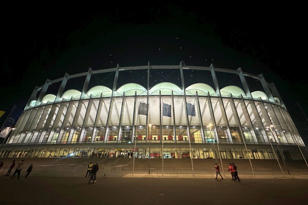 Incredibil: cum arată loja de la „Arena Națională” unde au stat invitații de marcă de la Manchester United » Pierderile de la cel mai mare stadion al țării au trecut deja de 20 de milioane de euro