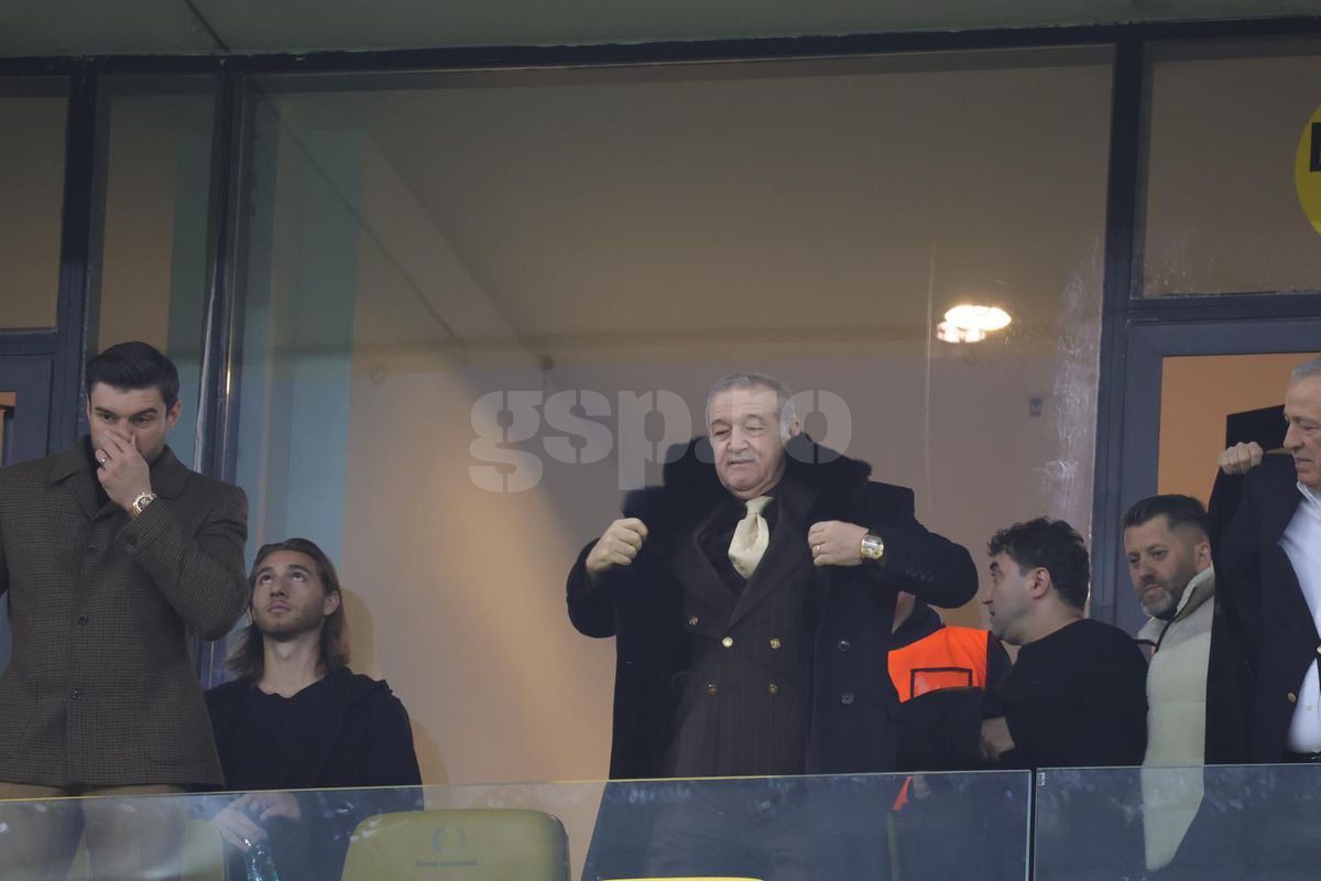 Oaspete special în loja lui Gigi Becali, la FCSB - Manchester United » Cum l-au surprins fotoreporterii GSP