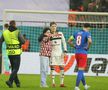 Un puști a întrerupt meciul FCSB - Manchester United / FOTO: Ionuț Iordache (Gazeta Sporturilor)