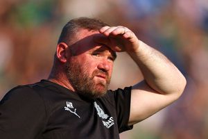 Wayne Rooney îl înfruntă pe Tom Brady » Schimb de acuzații între cele două vedete: „Habar nu are fotbal!”