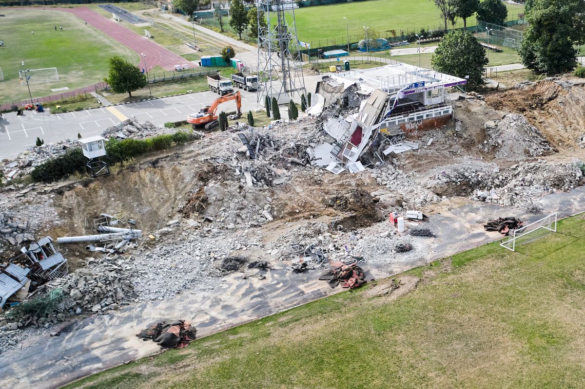 Intră utilajele pe cel mai nou stadion din România! Vine autorizația de construcție pentru arena de 75 de milioane de euro