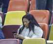 Soția fotbalistului de la FCSB a atras toate privirile înainte de FCSB - Manchester United