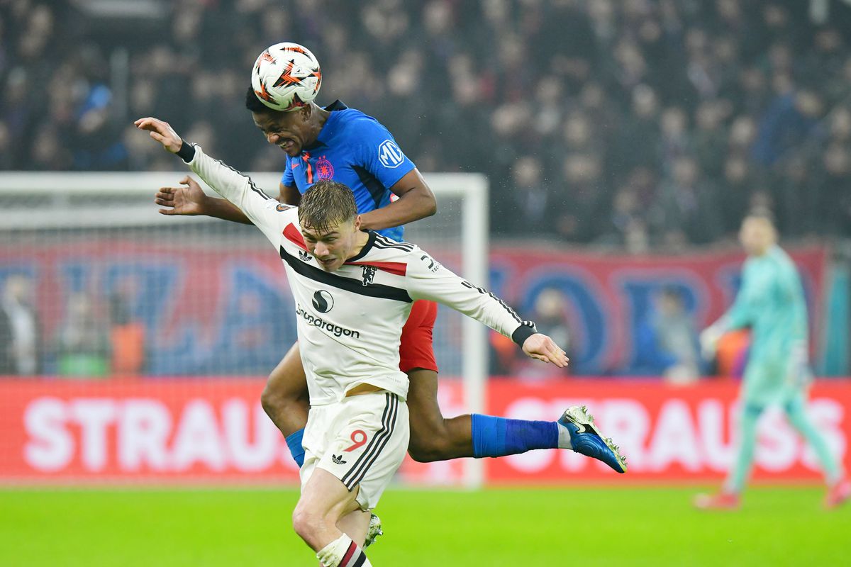 Înainte de play-off-ul cu PAOK, FCSB face 3 schimbări pe lista UEFA: „Din nefericire, ne rămân locuri libere”