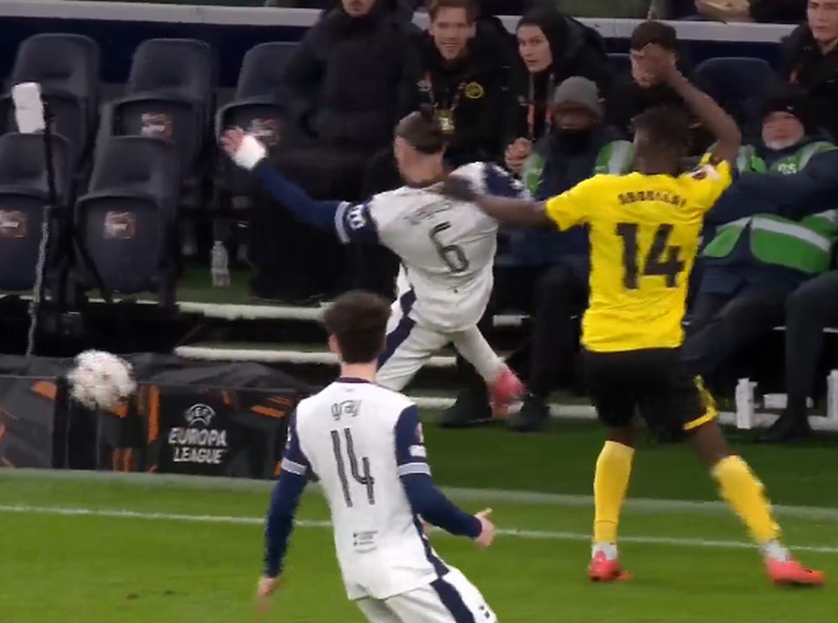 Radu Drăgușin s-a accidentat în Tottenham - Elfsborg