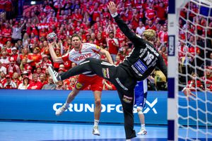 Danemarca, în marea finală a EURO 2026! Victorie spectaculoasă în fața Islandei, după o semifinală de mare intensitate