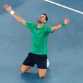 Novak Djokovic la finalul partidei cu Jannik Sinner FOTO Guliver/GettyImages
