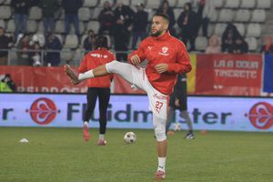 Veste proastă pentru Dinamo: titularul incontestabil s-a accidentat cu Petrolul » Cât va lipsi de pe teren