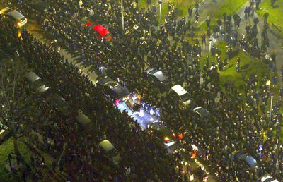 Momente sfâșietoare în Grecia » Sicriele cu fanii lui PAOK, morți în România, au ajuns pe stadion la Salonic