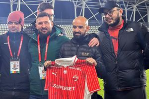 Dinamo - Petrolul, duel de tradiție pe „Arcul de Triumf” » Echipele de start + Imagini și informații de la stadion