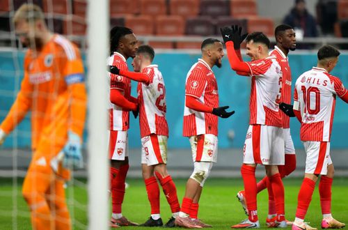 Gică Mihali (60 de ani), legenda lui Dinamo, a prefațat duelul „câinilor” cu Petrolul, care va avea loc diseară, de la ora 20:00, și a analizat începutul de an al echipei lui Zeljko Kopic/ foto: Cristi Preda (GSP)