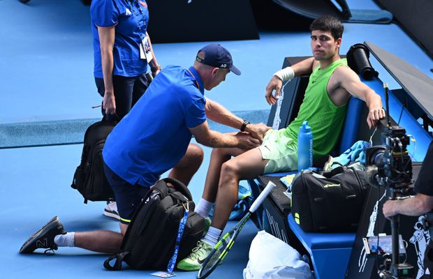 A beneficiat Carlos Alcaraz de tratament special în semifinala de la Australian Open? Ce spun specialiștii