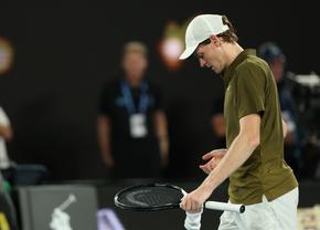 Jannik Sinner după înfrângerea în fața lui Novak Djokovic: „Doare!”