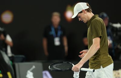 Jannik Sinner după înfrângerea în fața lui Novak Djokovic: „Doare!”